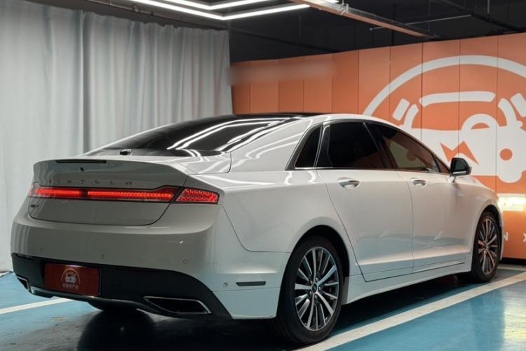 Used Lincoln MKZ 2017 2.0T Luxury Edition Exterior 5