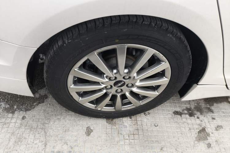 Used Lincoln MKZ 2017 2.0T Luxury Edition Exterior 8