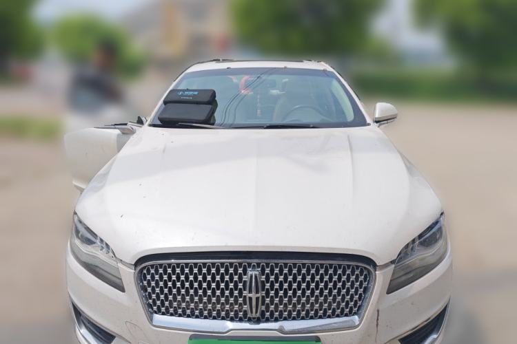 Used Lincoln MKZ 2017 2.0T Luxury Edition Front