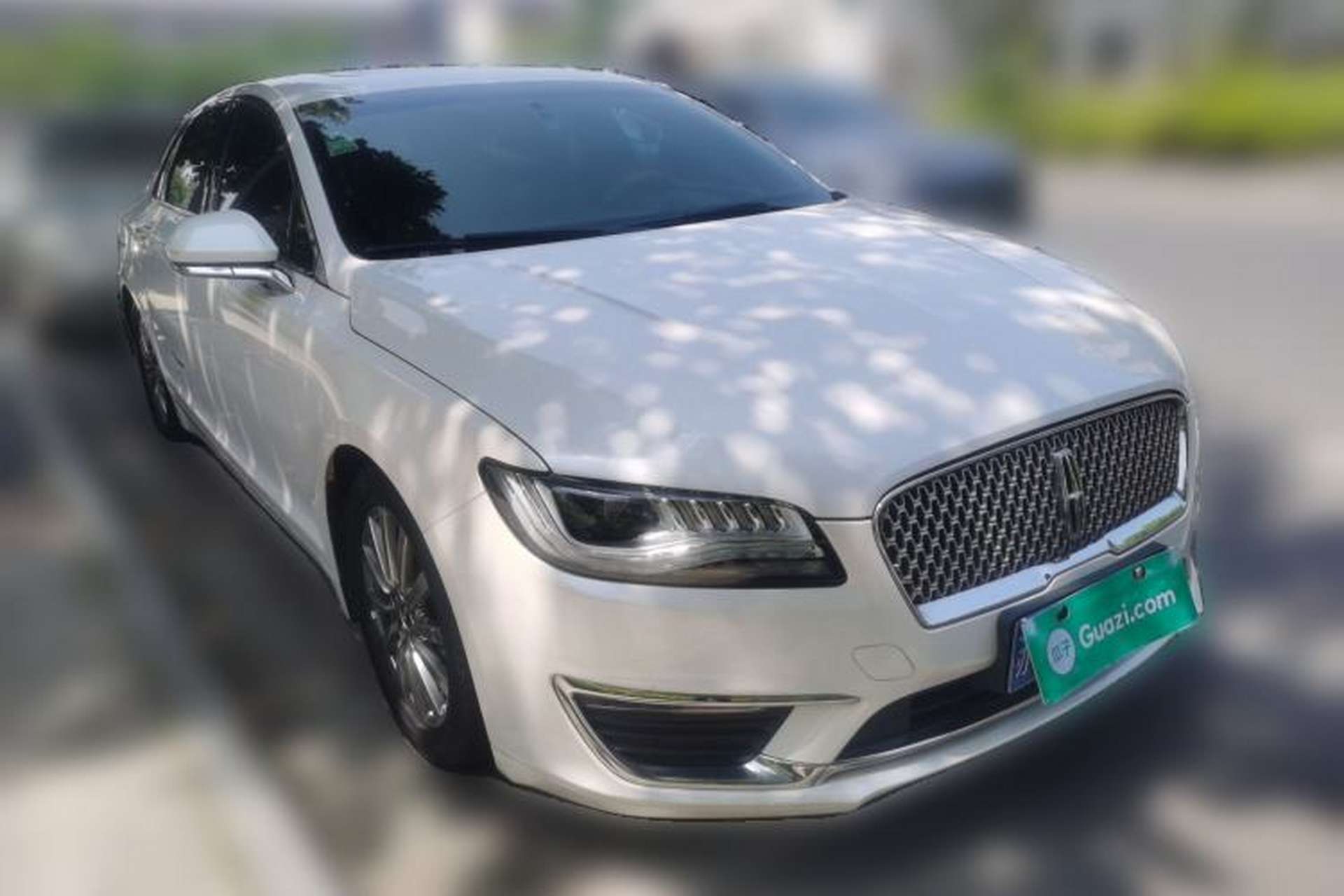 Used Lincoln MKZ 2017 2.0T Luxury Edition Front Right 45 Deg