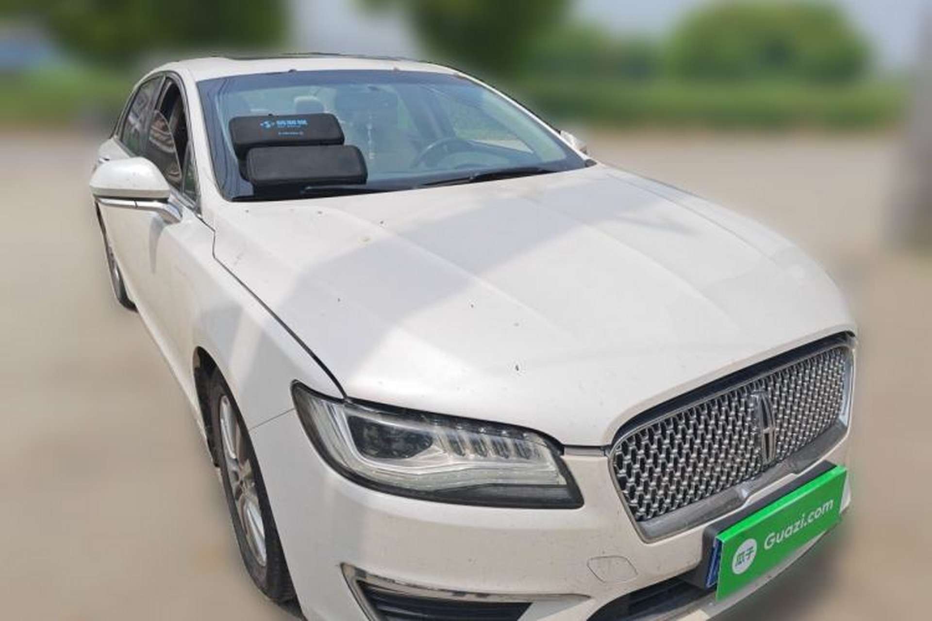 Used Lincoln MKZ 2017 2.0T Luxury Edition Front Right 45 Deg