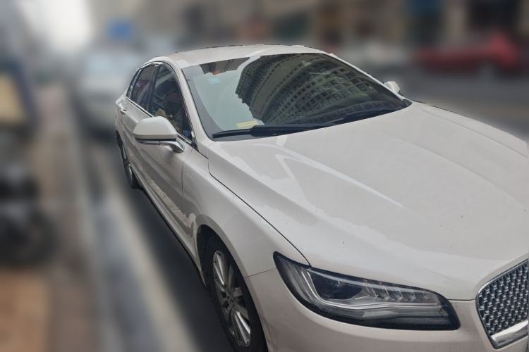Used Lincoln MKZ 2017 2.0T Zunyue Edition Front Right 45 Deg