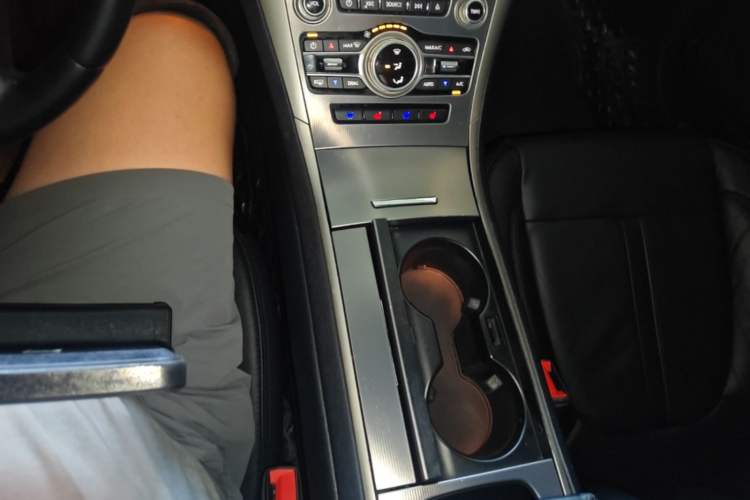 Used Lincoln MKZ 2017 2.0T Luxury Edition Gear Lever