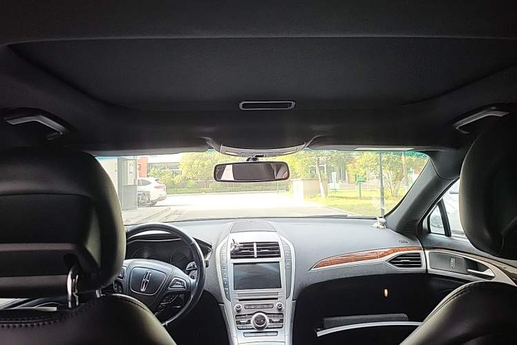 Used Lincoln MKZ 2017 2.0T Luxury Edition Headliner