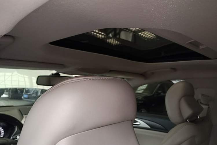Used Lincoln MKZ 2017 2.0T Luxury Edition Headliner