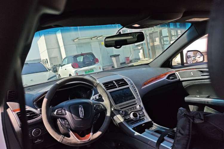 Used Lincoln MKZ 2017 2.0T Luxury Edition Headliner