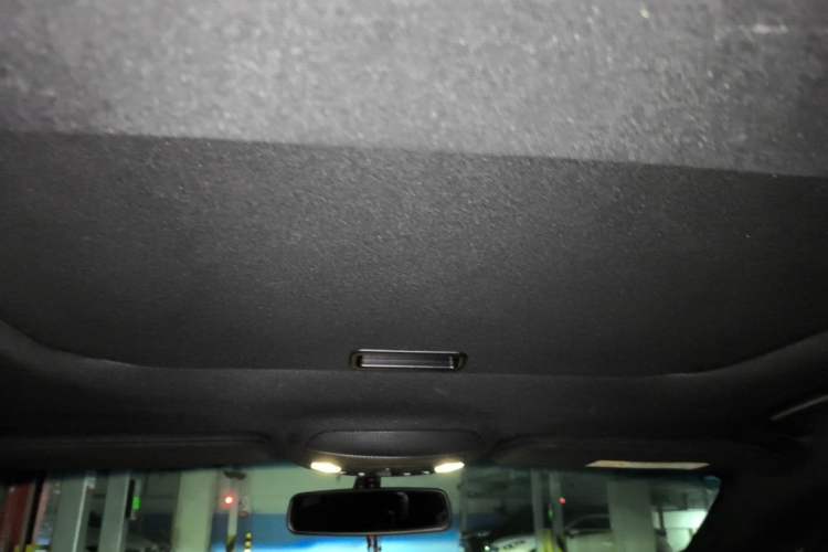 Used Lincoln MKZ 2017 2.0T Luxury Edition Headliner