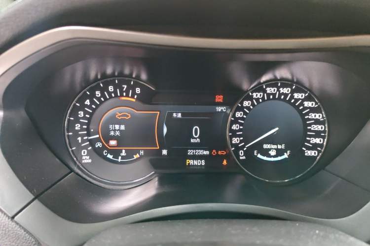 Used Lincoln MKZ 2017 2.0T Luxury Edition Instrument Cluster