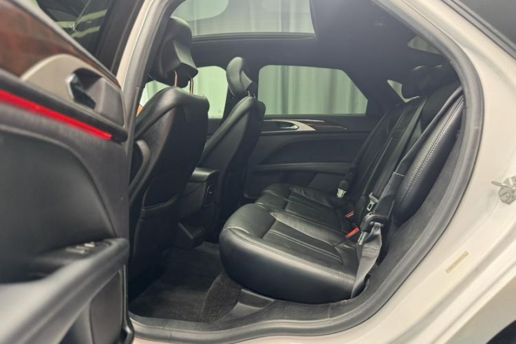 Used Lincoln MKZ 2017 2.0T Luxury Edition Interior 7