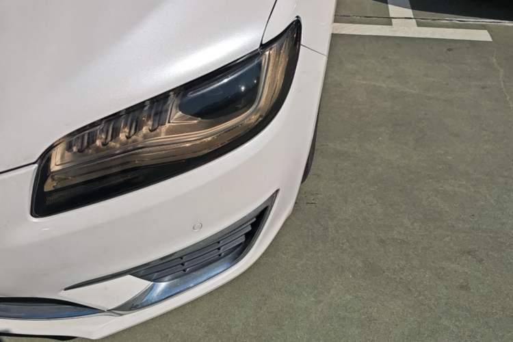 Used Lincoln MKZ 2017 2.0T Luxury Edition Left Front Headlight