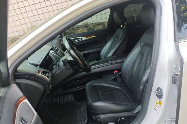 Used Lincoln MKZ 2017 2.0T Luxury Edition Left Front Seat