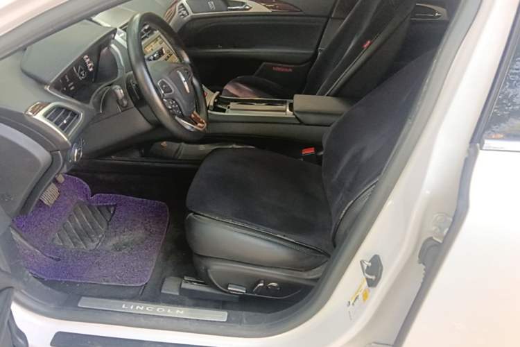 Used Lincoln MKZ 2017 2.0T Luxury Edition Left Front Seat