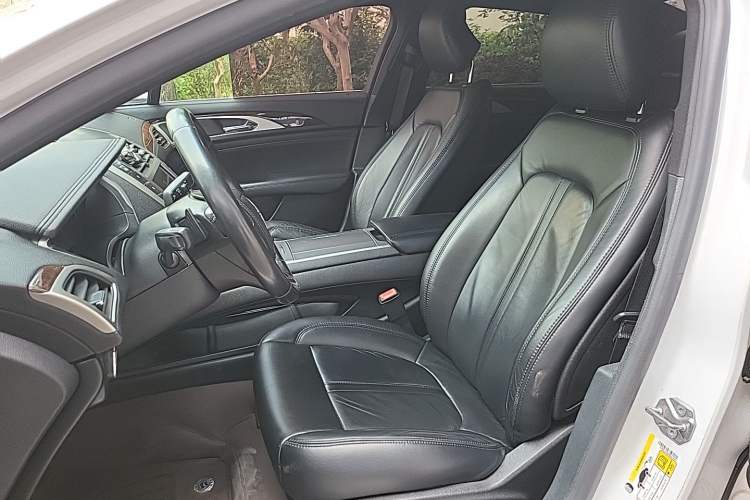 Used Lincoln MKZ 2017 2.0T Luxury Edition Left Front Seat