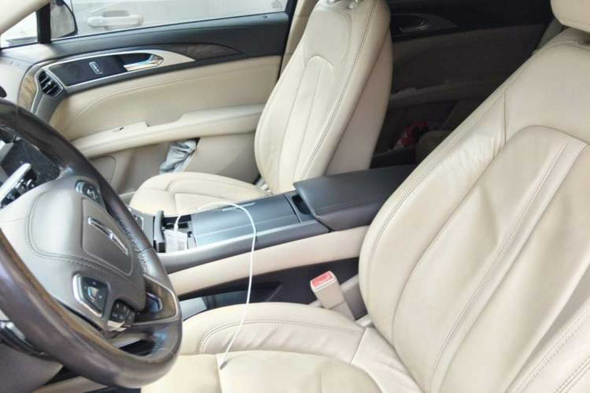 Used Lincoln MKZ 2017 2.0T Luxury Edition Left Front Seat