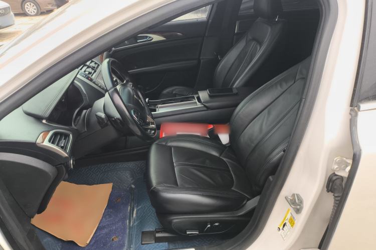 Used Lincoln MKZ 2017 2.0T Luxury Edition Left Front Seat