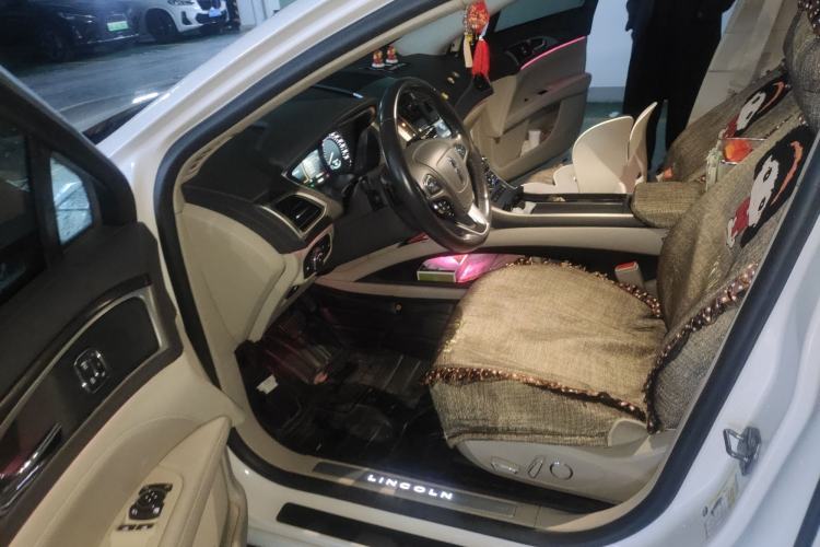 Used Lincoln MKZ 2017 2.0T Luxury Edition Left Front Seat