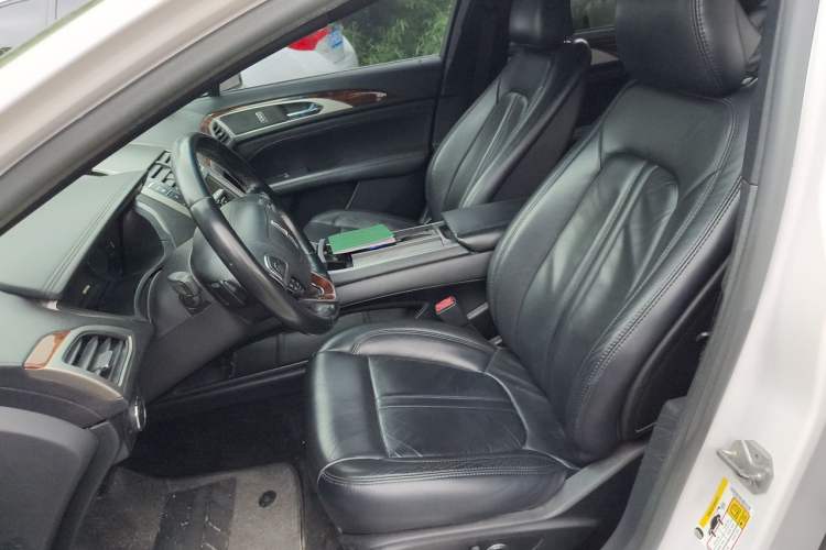 Used Lincoln MKZ 2017 2.0T Luxury Edition Left Front Seat