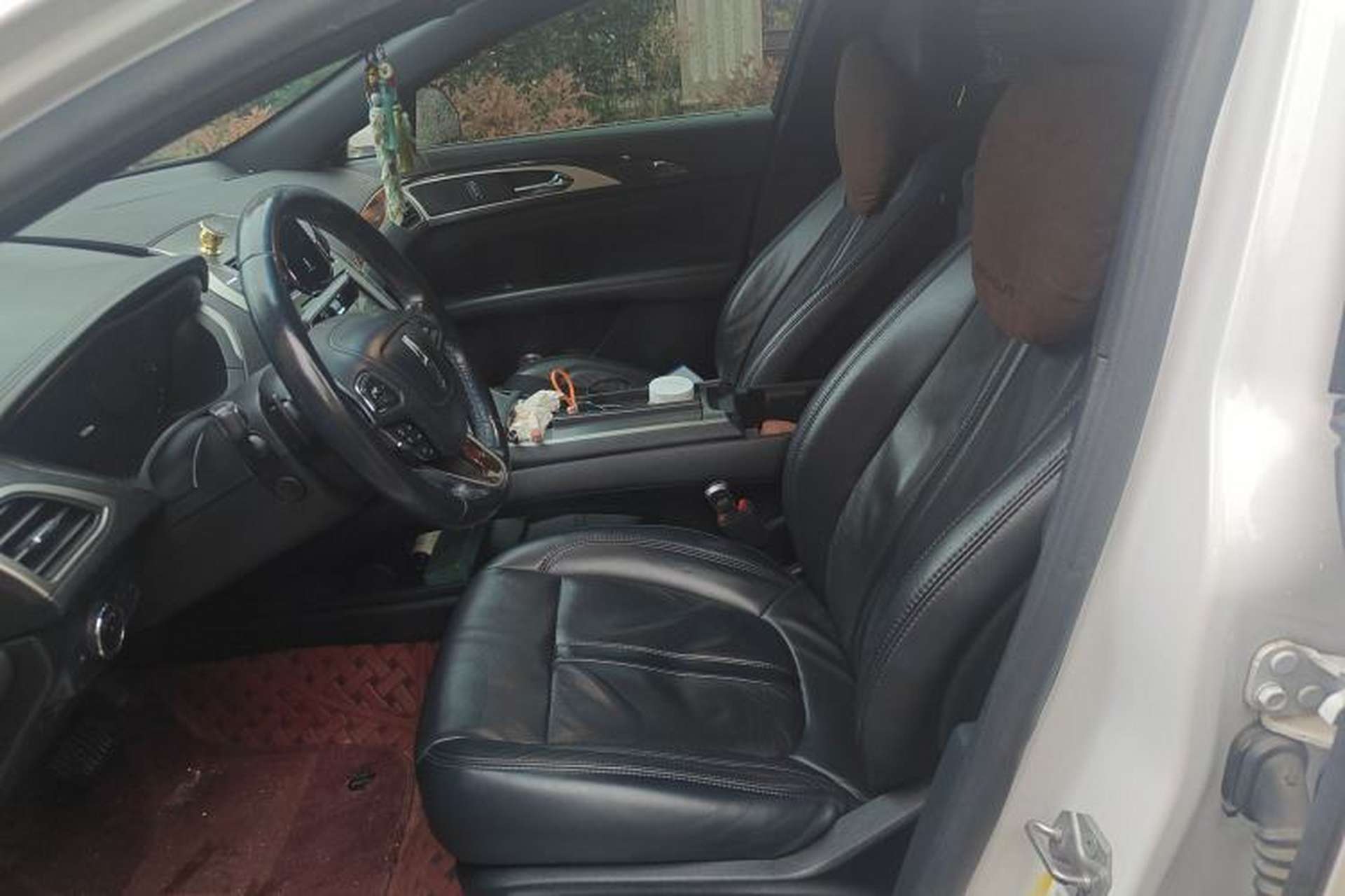 Used Lincoln MKZ 2017 2.0T Luxury Edition Left Front Seat