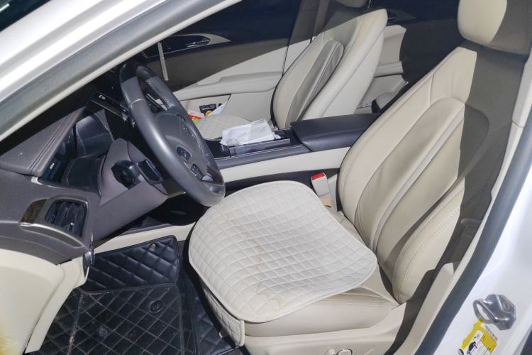 Used Lincoln MKZ 2017 2.0T Luxury Edition Left Front Seat