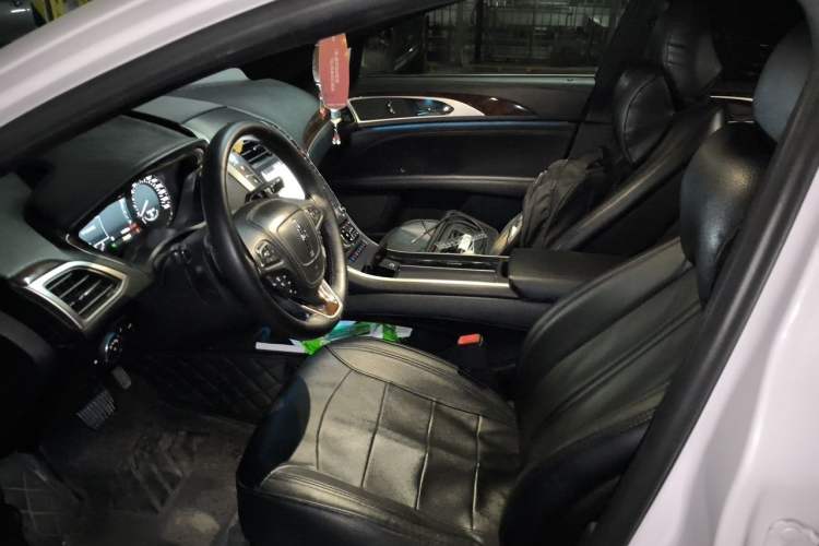 Used Lincoln MKZ 2017 2.0T Luxury Edition Left Front Seat
