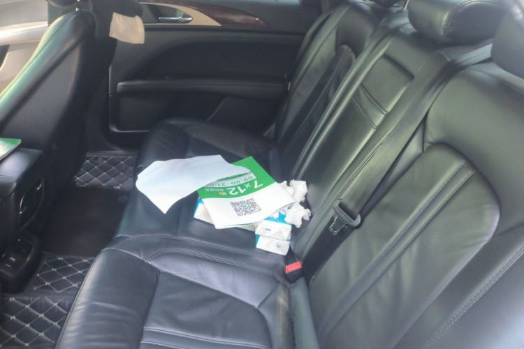 Used Lincoln MKZ 2017 2.0T Luxury Edition Left Rear Seat
