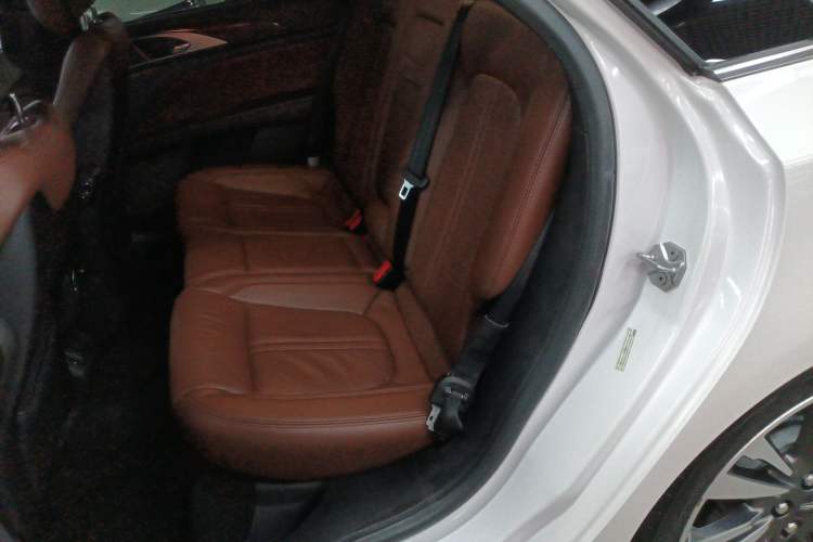 Used Lincoln MKZ 2017 2.0T Prestige Edition Left Rear Seat