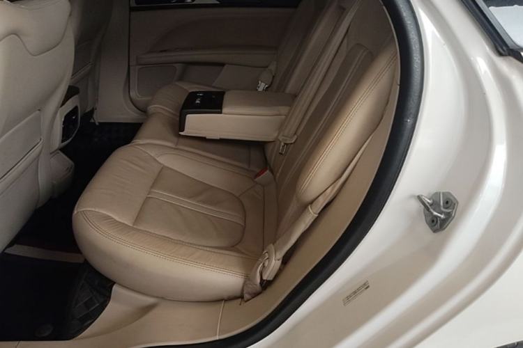 Used Lincoln MKZ 2017 2.0T Luxury Edition Left Rear Seat