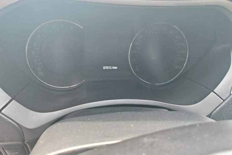 Used Lincoln MKZ 2017 2.0T Zunyue Edition Odometer Close Up