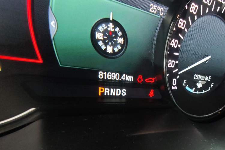 Used Lincoln MKZ 2017 2.0T Luxury Edition Odometer Close Up