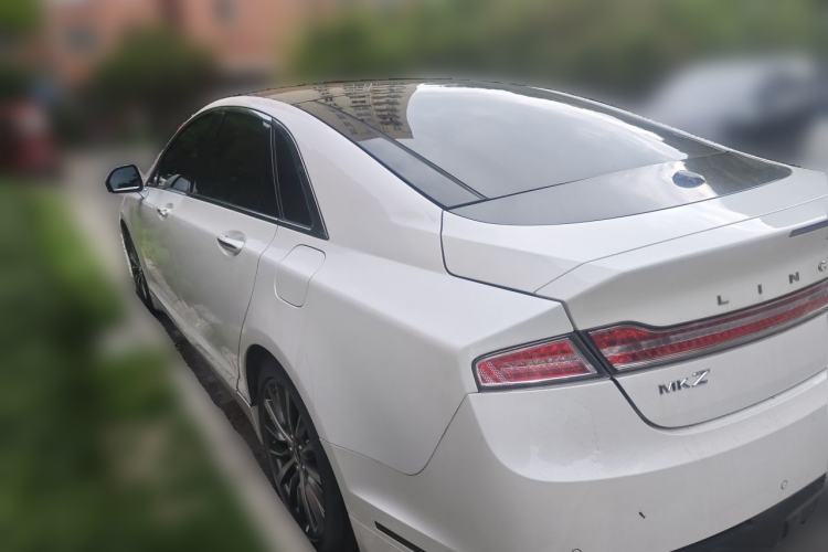 Used Lincoln MKZ 2017 2.0T Luxury Edition Rear Left 45 Deg