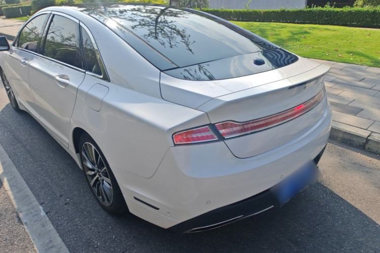 Used Lincoln MKZ 2017 2.0T Luxury Edition Rear Left 45 Deg