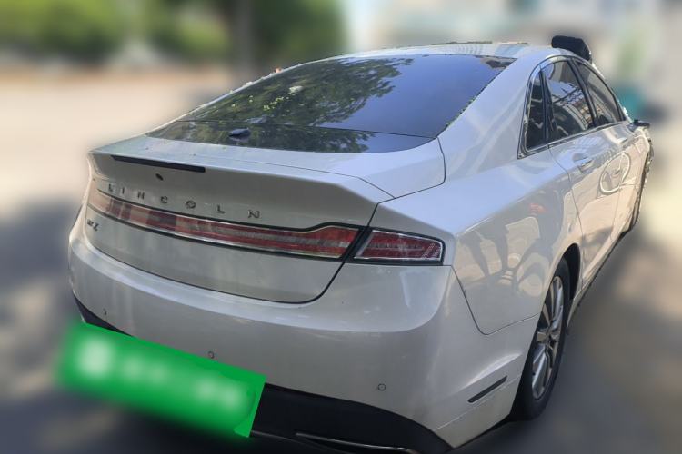 Used Lincoln MKZ 2017 2.0T Luxury Edition Rear Right 45 Deg
