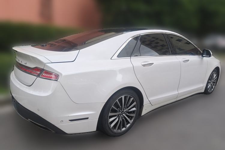 Used Lincoln MKZ 2017 2.0T Luxury Edition Rear Right 45 Deg