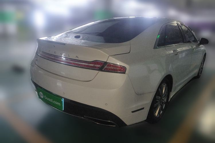 Used Lincoln MKZ 2017 2.0T Luxury Edition Rear Right 45 Deg
