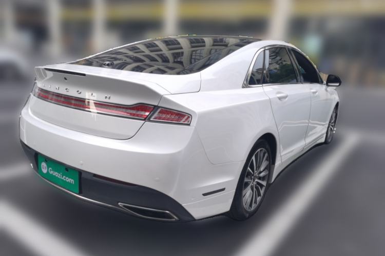 Used Lincoln MKZ 2017 2.0T Luxury Edition Rear Right 45 Deg