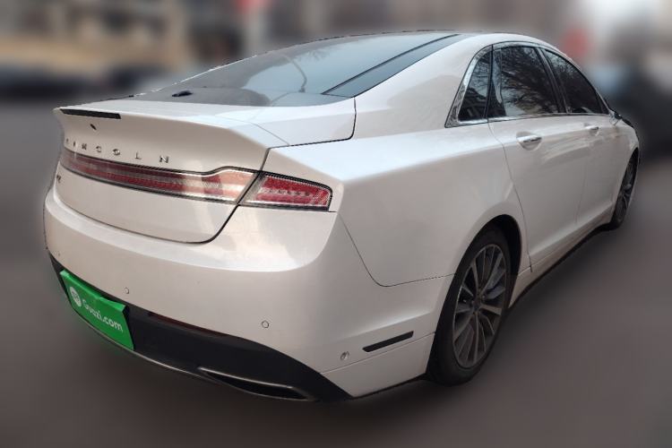 Used Lincoln MKZ 2017 2.0T Luxury Edition Rear Right 45 Deg
