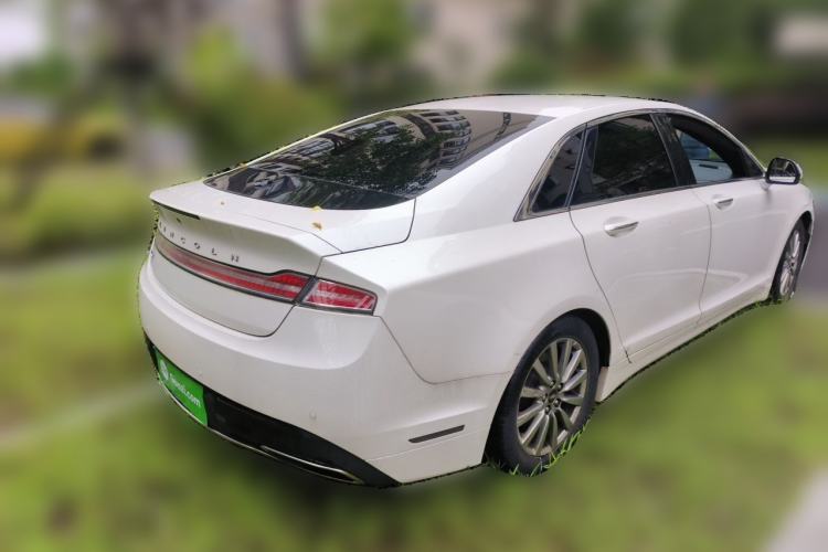 Used Lincoln MKZ 2017 2.0T Luxury Edition Rear Right 45 Deg