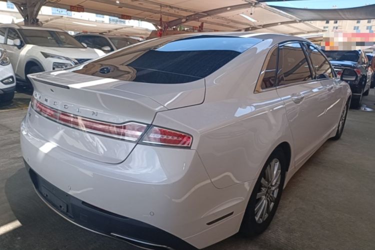 Used Lincoln MKZ 2017 2.0T Luxury Edition Rear Right 45 Deg