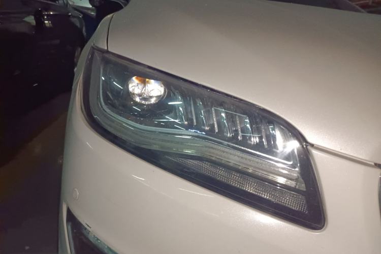 Used Lincoln MKZ 2017 2.0T Zunyue Edition Right Front Headlight