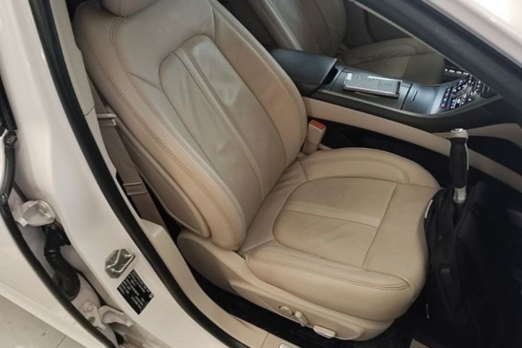 Used Lincoln MKZ 2017 2.0T Luxury Edition Right Front Seat