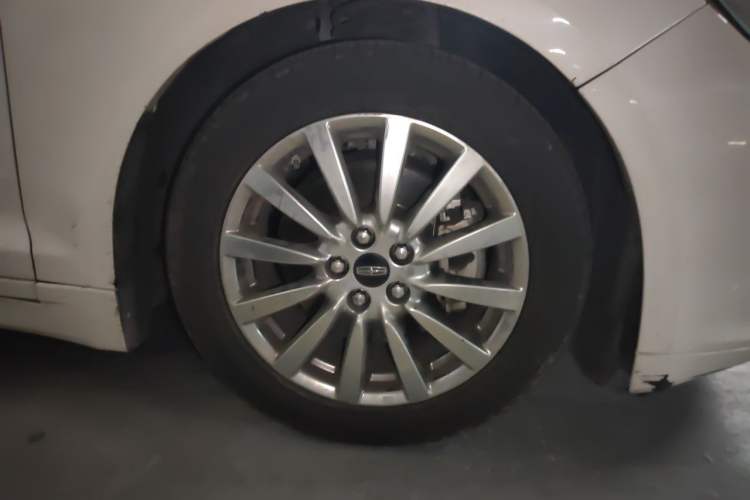 Used Lincoln MKZ 2017 2.0T Zunyue Edition Right Front Wheel Hub