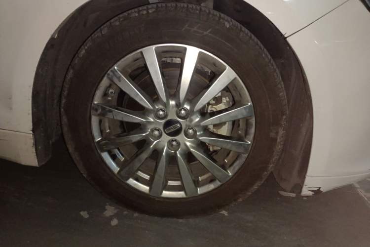 Used Lincoln MKZ 2017 2.0T Zunyue Edition Right Front Wheel Hub