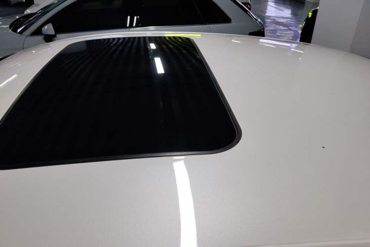 Used Lincoln MKZ 2017 2.0T Luxury Edition Roof