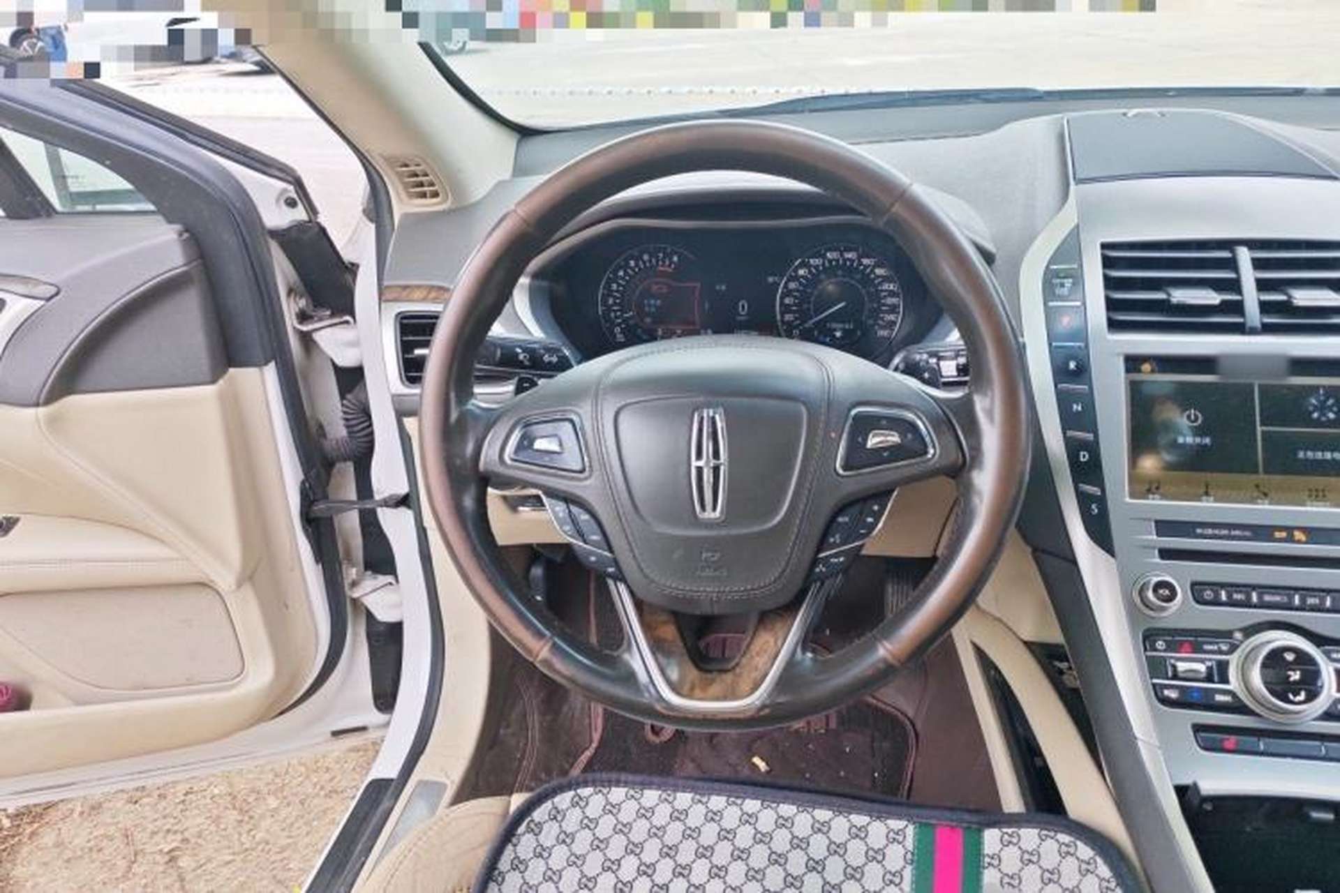 Used Lincoln MKZ 2017 2.0T Luxury Edition Steering Wheel