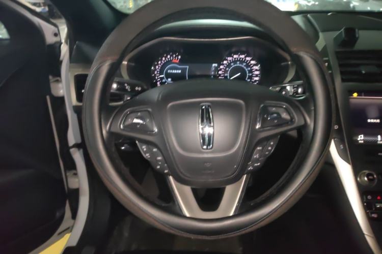 Used Lincoln MKZ 2017 2.0T Zunyue Edition Steering Wheel