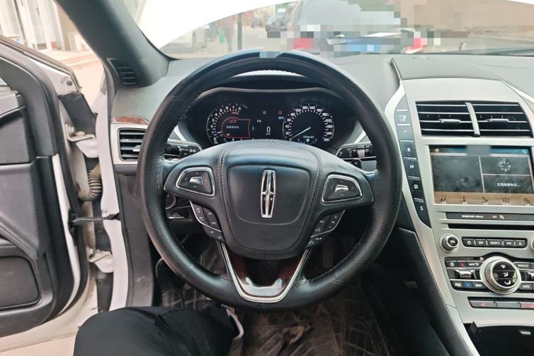 Used Lincoln MKZ 2017 2.0T Luxury Edition Steering Wheel