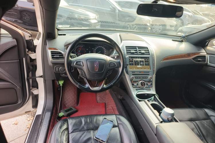 Used Lincoln MKZ 2017 2.0T Luxury Edition Steering Wheel