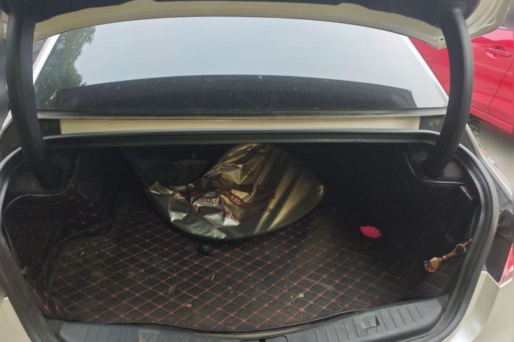 Used Lincoln MKZ 2017 2.0T Zunyue Edition Trunk