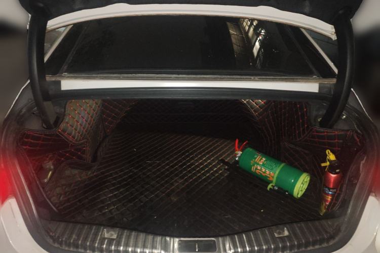 Used Lincoln MKZ 2017 2.0T Luxury Edition Trunk