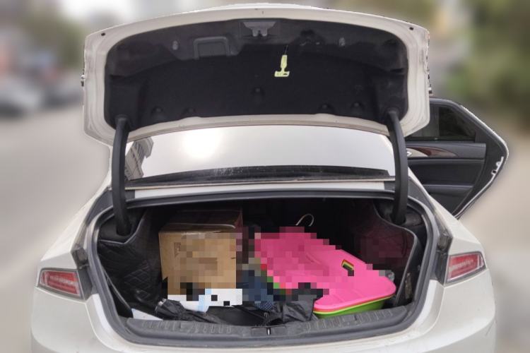 Used Lincoln MKZ 2017 2.0T Luxury Edition Trunk
